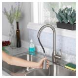 SINGLE HANDLE PULL DOWN KITCHEN FAUCET