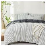 QUEEN STRIPED COMFORTER SET