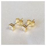 3X3MM STUD EARRINGS GOLD ON STERLING SILVER