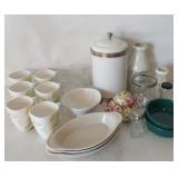 CERAMIC KITCHEN ITEMS