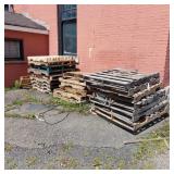 WOOD PALLETS