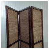 TRI-FOLD ROOM DIVIDER 2