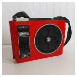 VINTAGE 8-TRACK PORTABLE PLAYER