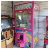 SMART INDUSTRIES ARCADE LRG CLAW MACHINE