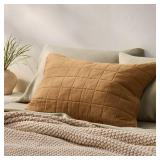 STANDARD HEAVYWEIGHT LINEN QUILT SHAM