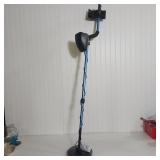 MAXX EXPLORE METAL DETECTOR