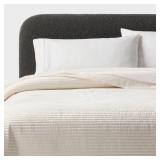 QUEEN RUCHED VELVET QUILT