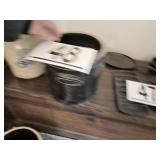Cast iron skillets & molds