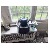 40 canning jars & canner