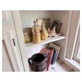 Contents of kitchen shelves
