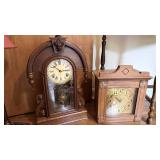 2 mantle clocks