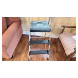 Cosco ladder