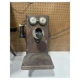 ANTIQUE PHONE