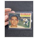Topps Early Wynn Baseball Card