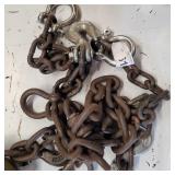 SMALL CHAINS W'LOOPS & HOOKS