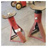 2 AXLE STANDS