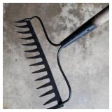GARDEN RAKE