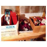 Group asst Christmas Decorations, Nut Cracker