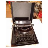 Remington Noiseless Typwriter Mod 7 with Case