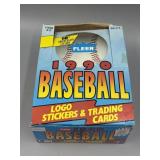1990 Baseball Fleer Trading Cards.