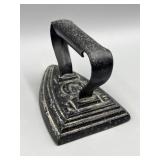 Vtg Cast Iron Sad Iron