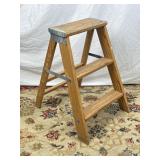 2 Foot Wood Step Ladder.