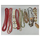 Vtg Beaded Necklaces