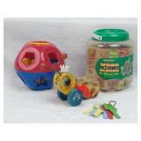 Tupperware Shape, Wood Blocks, FP Queen Bee, Key
