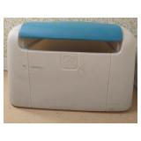 Step 2 Resin Toy Box w Yoys