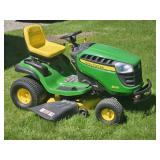 John Deere D130 22hp 76 hours