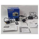 Olympus C-750 Ultra Zoom Digital Camera No