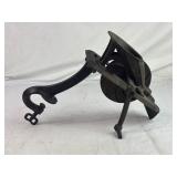 WRIGHTSVILLE HDW CO. CHERRY PITTER CAST IRON