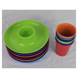 6 Great Plate Party Plates w/Cup Holders