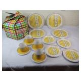 New Mikasa Country Gingham Service for 4 Dish Set