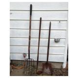 Shovel, Pitch Fork, Hoe Handles Need Replaced