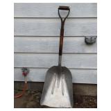 Aluminum Scoop Shovel