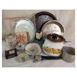 Vintage Kitchen Lot