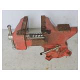 3-1/2" Swivel Bench Vise