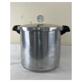 23-Quart Pressure Canner and Cooker