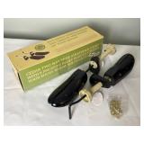 Cedar Shoe Stretchers