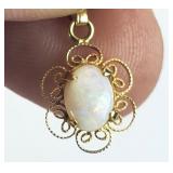 14kt GOLD Necklace Opal Filigree Pend. 1.07g