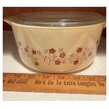 Vtg. Pyrex- Trailing Flowers Bowl with Lid