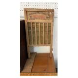 Vtg. Wash Board