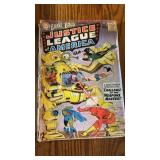 DC Comic-#28 The Brave and the Bold