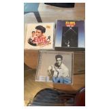 Lot of Elvis CDs
