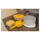 Lot of Plasticware
