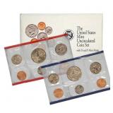 1992 United States Mint Set in Original Government