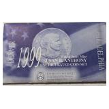 1999 Susan B. Anthony Dollar Souvenir 4 Coin Set B