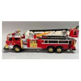 New Bright Fire Engine Replica #326 w/ Remote