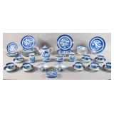 40+ Piece Mottahedeh Blue Canton Partial Dinner...